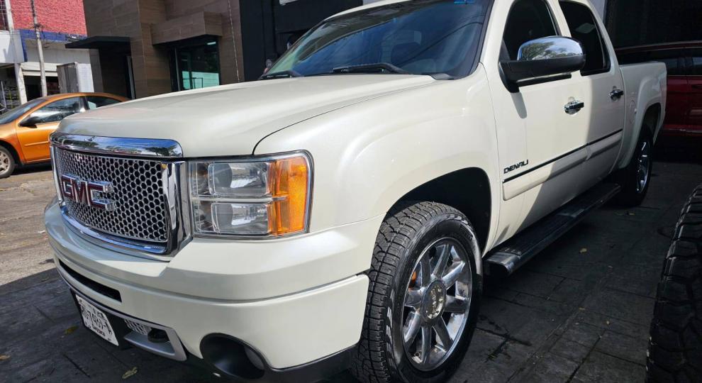 GMC Sierra 2013 Tlaquepaque
