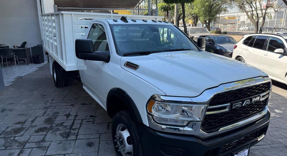 Dodge Ram 4000 2024 Tlaquepaque