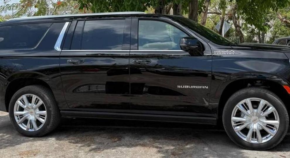 Chevrolet Suburban 2023 Cancun