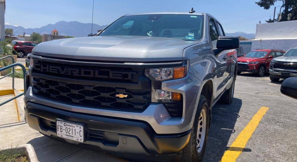 Chevrolet Silverado 2023 Saltillo