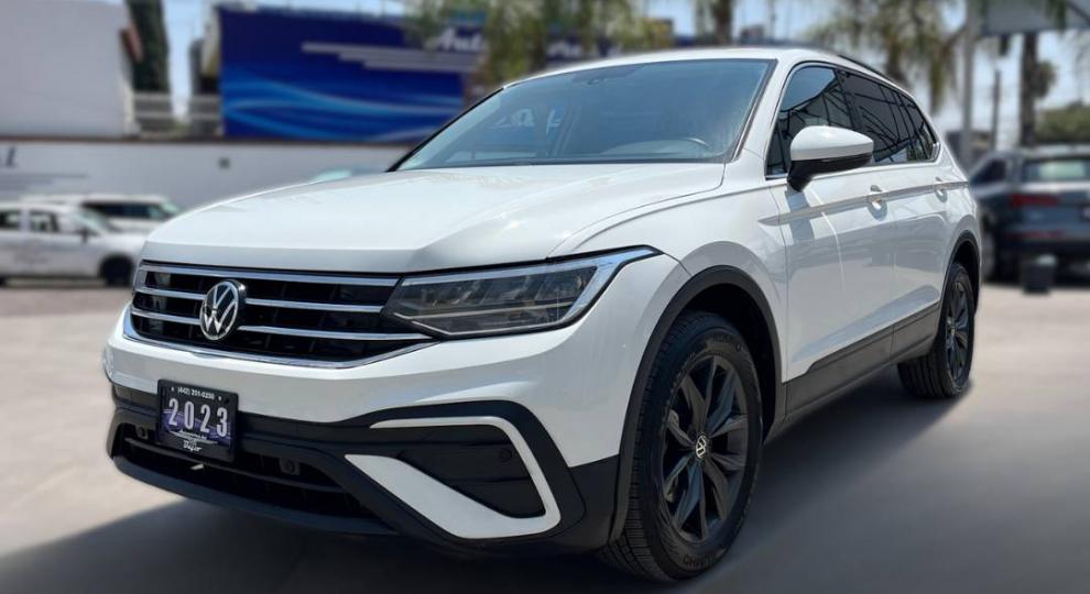 Volkswagen Tiguan Comfortline 5 asientos 2023 Querétaro