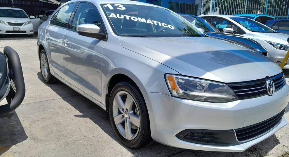 Volkswagen Jetta MK VI STYLE ACTIVE 2013 Guadalajara