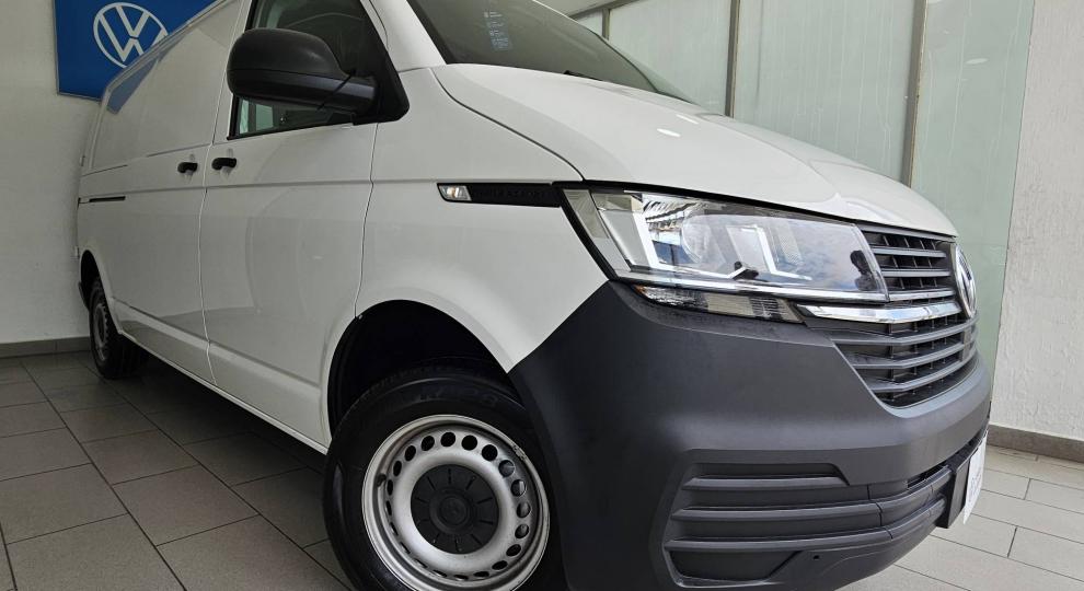 Volkswagen Transporter Cargo Van 2024 Oaxaca