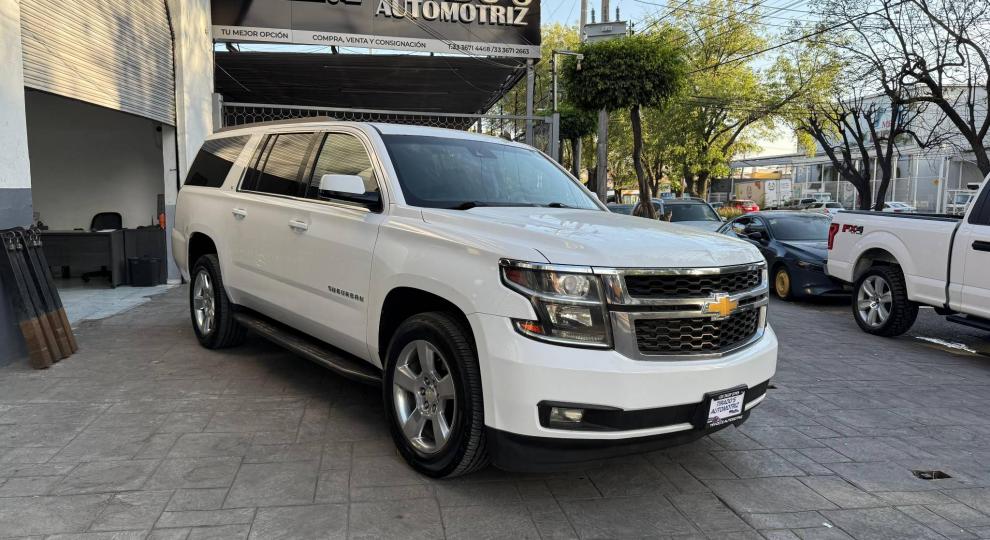 Chevrolet Suburban 2015 Tlaquepaque