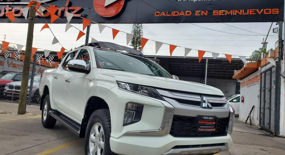 Mitsubishi L-200 2023 Zapopan