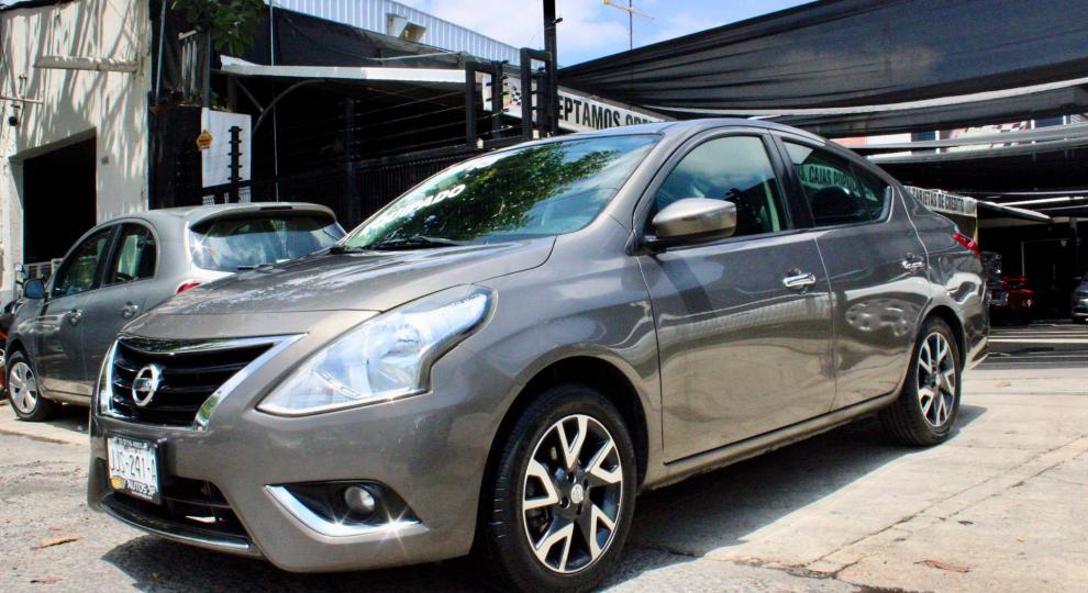 Nissan Versa 2015 Guadalajara