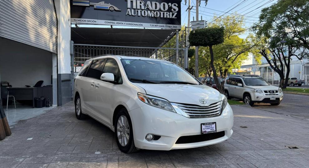 Toyota Sienna 2015 Tlaquepaque