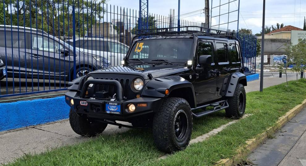 Jeep Wrangler Sahara Unlimited 2015 Guadalajara