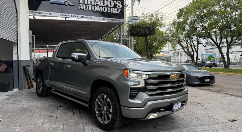 Chevrolet Cheyenne 2023 Tlaquepaque