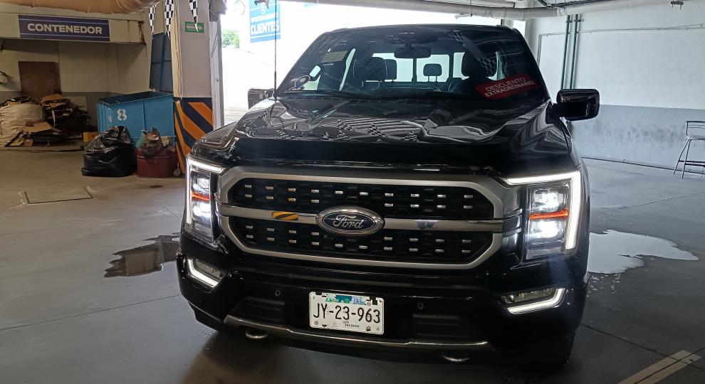 Ford Lobo Platinium 2023 Guadalajara