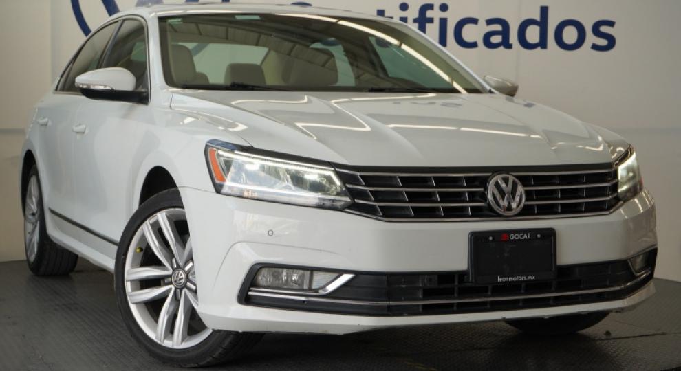 Volkswagen Passat 2017 León