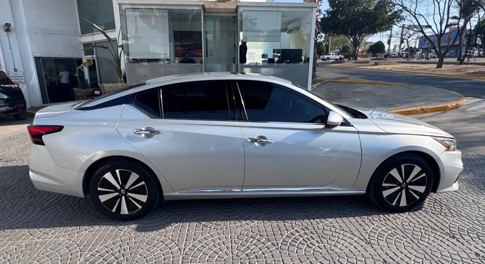 Nissan Altima 2020 León