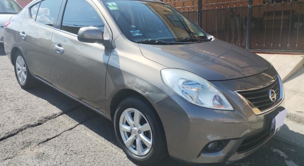 Nissan Versa 2013 Guadalajara