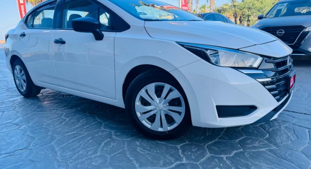 Nissan Versa 2023 San Jose del Cabo