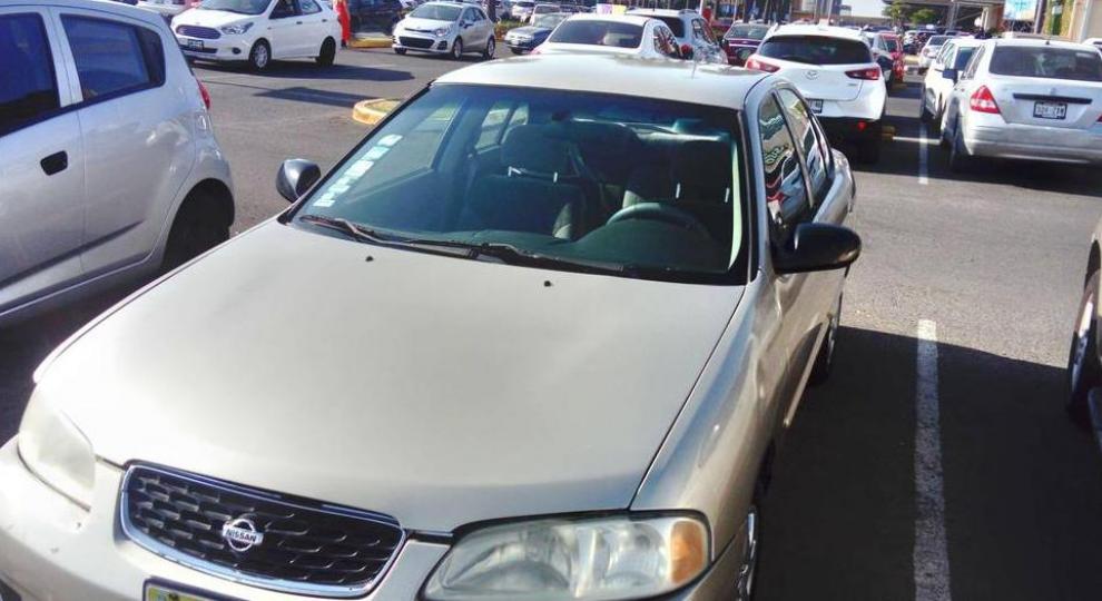 Nissan Sentra 2001 Tala