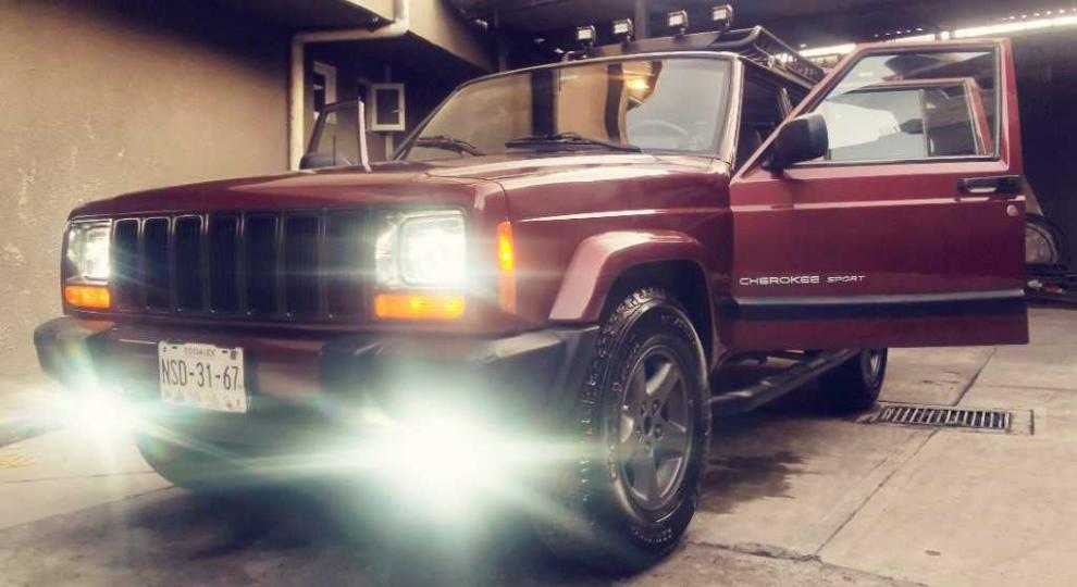 Jeep Cherokee 2001 Nicolás Romero