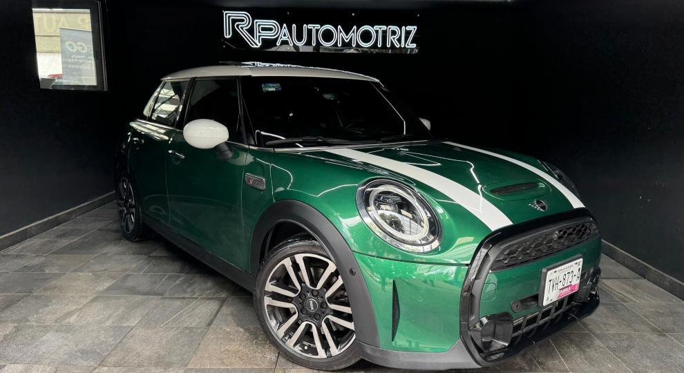 Mini Cooper Classic 2022 Miguel Hidalgo
