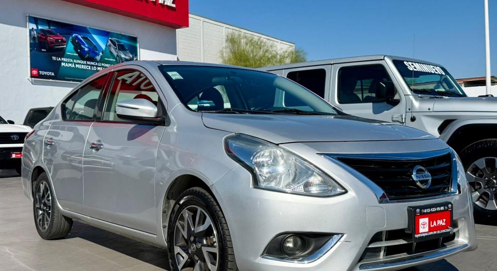 Nissan Versa 2017 La Paz