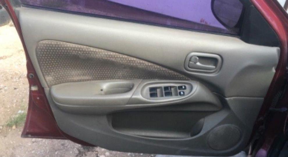 Nissan Sentra 2004 Inde