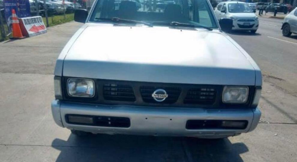 Nissan Nissan Doble Cabina 2008 Merida