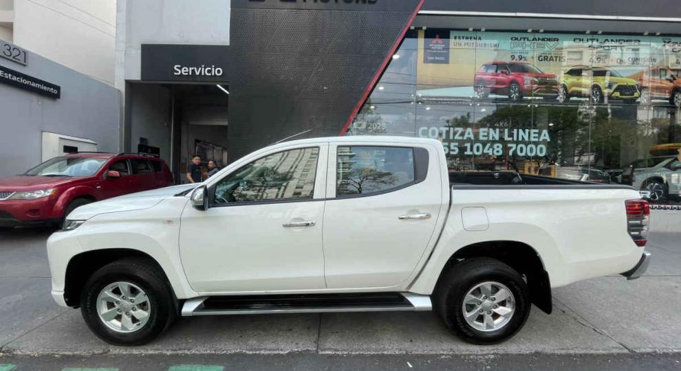 Mitsubishi L200 2022 Alvaro Obregón