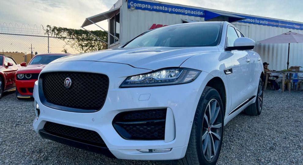Jaguar F-Pace 2017 Cabo San Lucas
