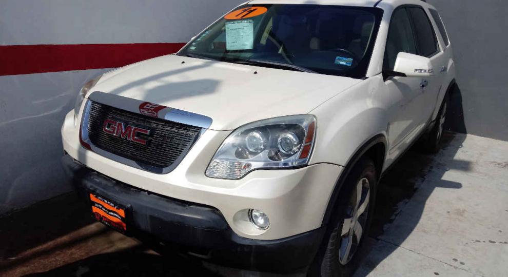 GMC Acadia 2011 León