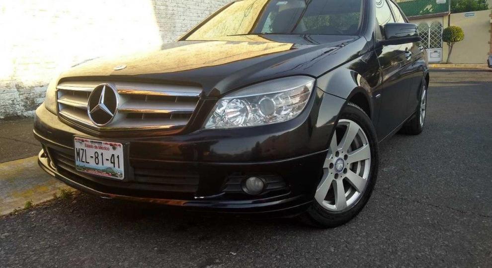 Mercedes Benz Clase C 2011 Yaxe