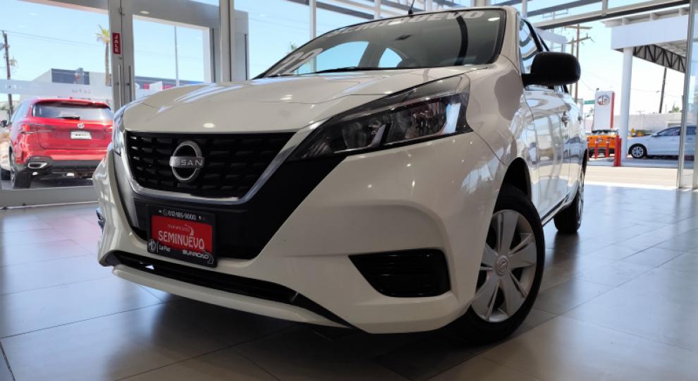Nissan March 2022 La Paz