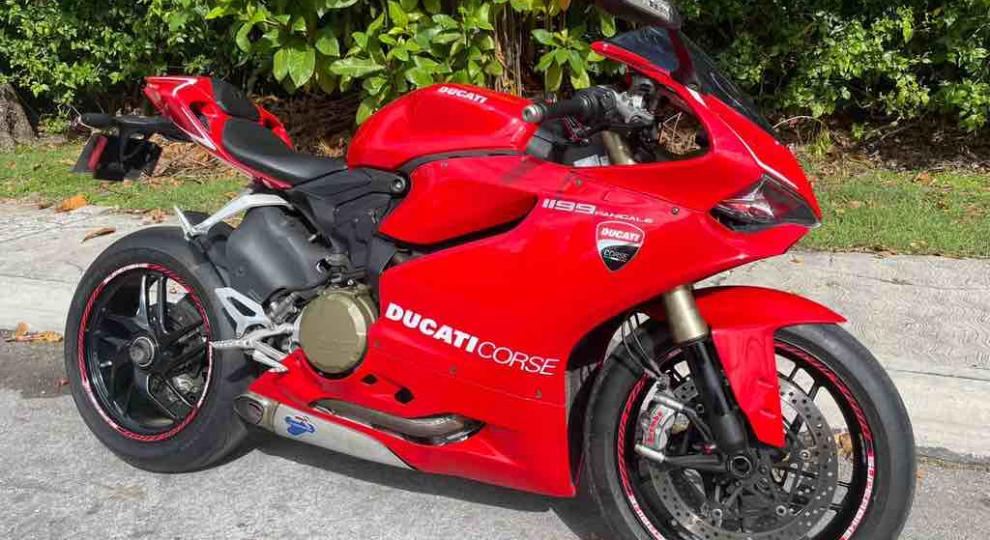 Ducati Super Bike 1198 2013 Cancun