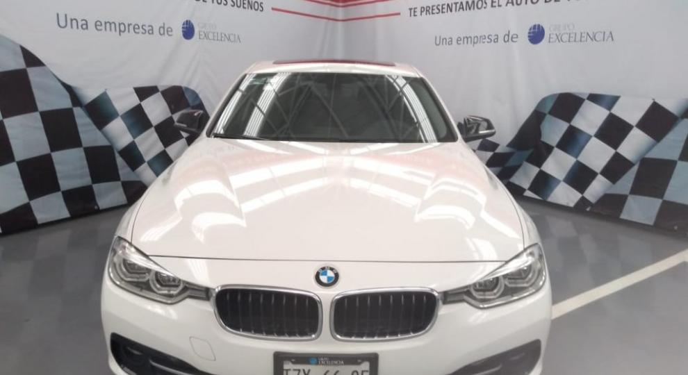 BMW 330iA Sport Line 2016 Tlaxcala.