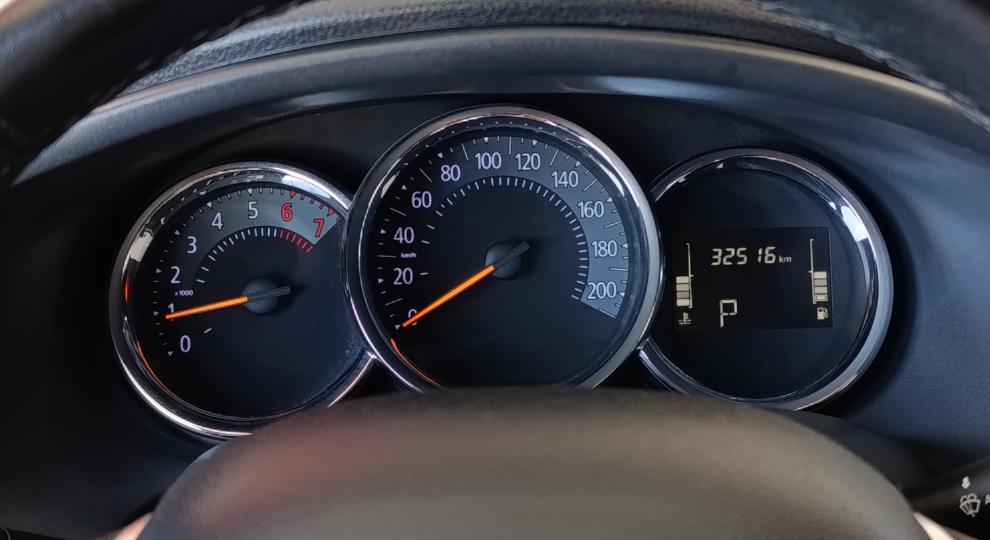 Renault Logan 2024 La Paz