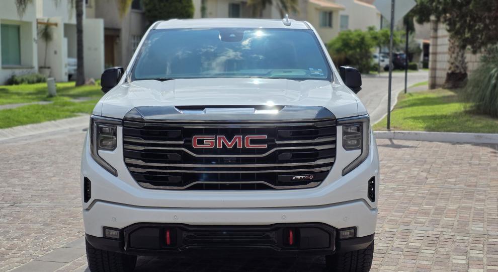 GMC Sierra Crew Cab 2023 Aguascalientes