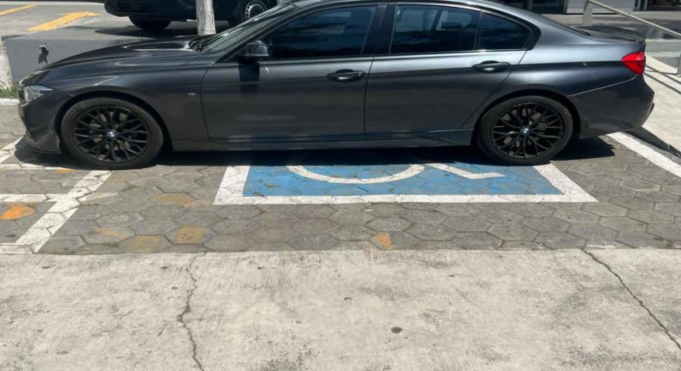 BMW Serie 3 2018 Nezahualcoyotl