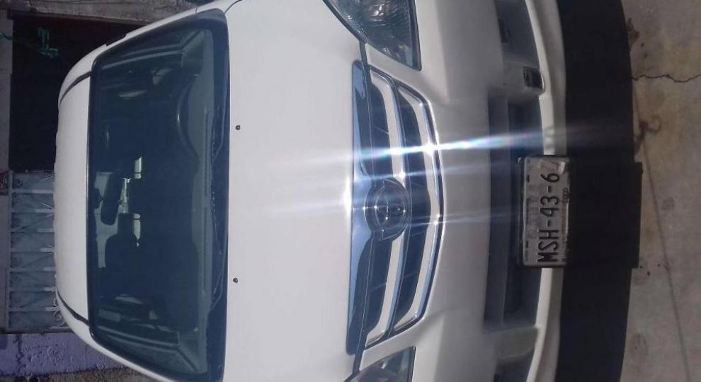 Toyota Avanza 2010 Nezahualcoyotl