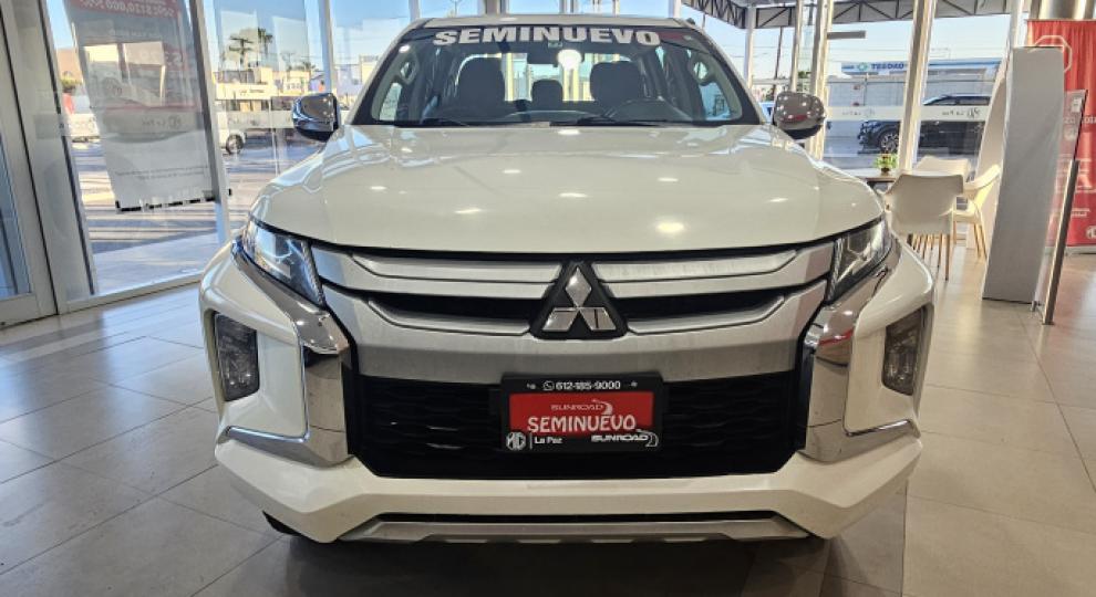 Mitsubishi L200 2021 La Paz