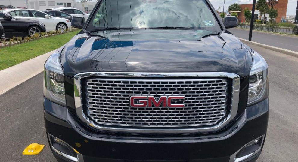 GMC Yukon 2016 León