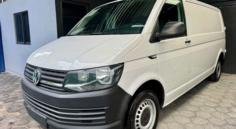 Volkswagen Transporter Cargo Van 2017 Naucalpan