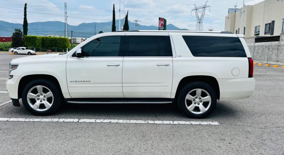 Chevrolet Suburban 2015 Coacalco
