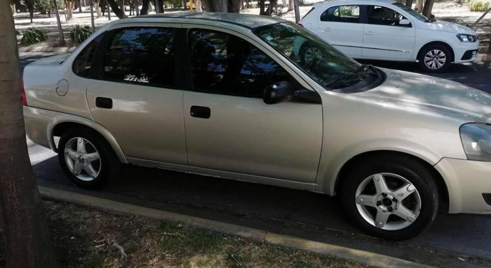 Chevrolet Chevy 2012 Xala