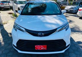 Toyota Sienna 2022
