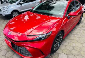 Toyota Camry 2025