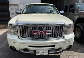 GMC Sierra 2013