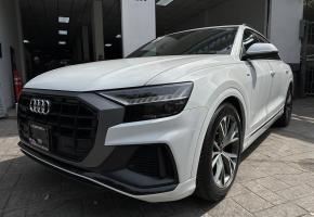 Audi Q8 S LINE 2021