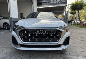 Audi Q8 S LINE 2024