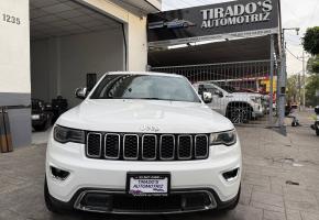 Jeep Grand Cherokee 2017