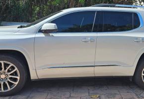 GMC Acadia 2023