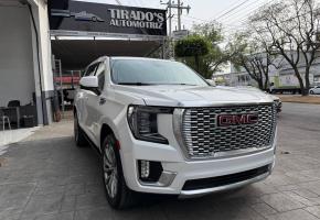 GMC Yukon 2022
