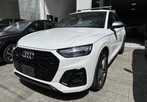 Audi SQ5 2022