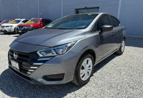 Nissan Versa 2023